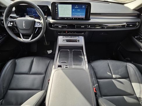 New 2026 Lincoln Aviator Premiere w/ Jet Appearance Package image 17