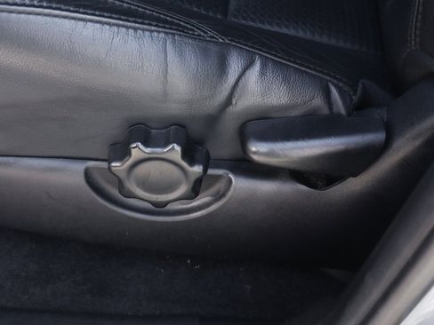 Used 2019 Toyota Tacoma TRD Sport image 18