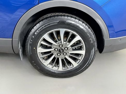Used 2020 Lincoln Nautilus Reserve image 36