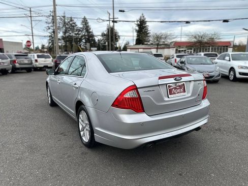 Used 2011 Ford Fusion SEL w/ Moons & Tunes Pkg FWD image 9