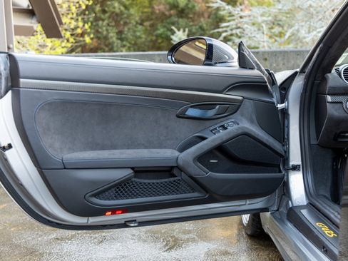 Certified 2025 Porsche 718 Cayman GT4 RS image 26