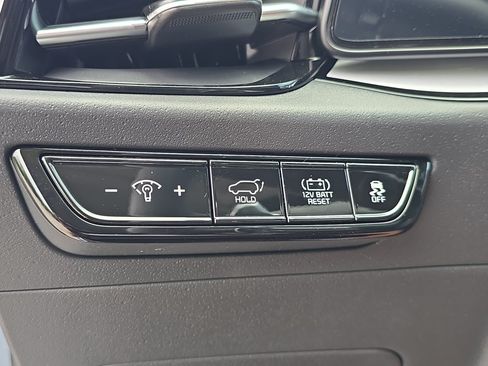 New 2026 Kia Niro SX Touring FWD image 29
