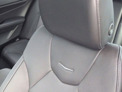 Used 2025 Cadillac CT4 Premium Luxury image 23