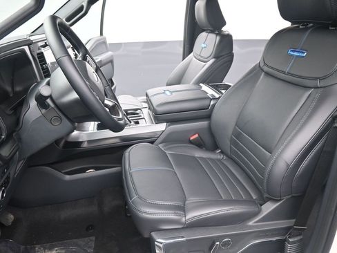 New 2025 Ford F150 Platinum w/ Equipment Group 702A High image 12