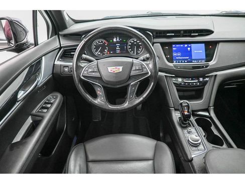 Certified 2023 Cadillac XT5 Premium Luxury image 27