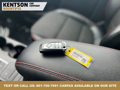 Used 2024 Ford Escape ST-Line image 41