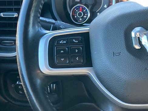 Used 2022 RAM 2500 Big Horn w/ Level C Equiment Group AWD/4WD image 8