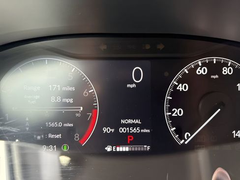 Used 2025 Honda HR-V LX image 21