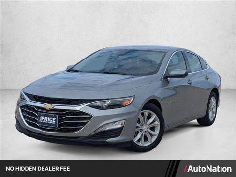 Used 2025 Chevrolet Malibu LT FWD image 1