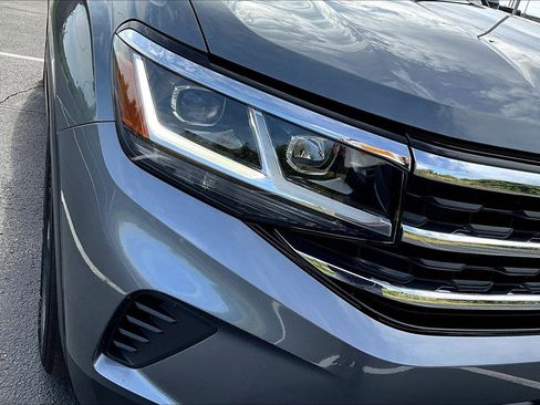 Used 2022 Volkswagen Atlas SE image 30