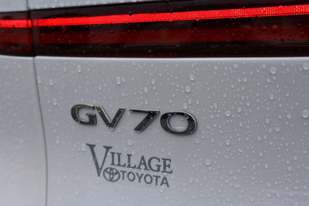Used 2026 Genesis GV70 2.5T Sport Prestige AWD/4WD image 27
