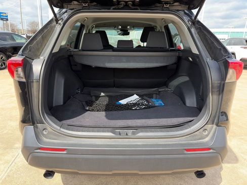 Used 2025 Toyota RAV4 XLE image 7