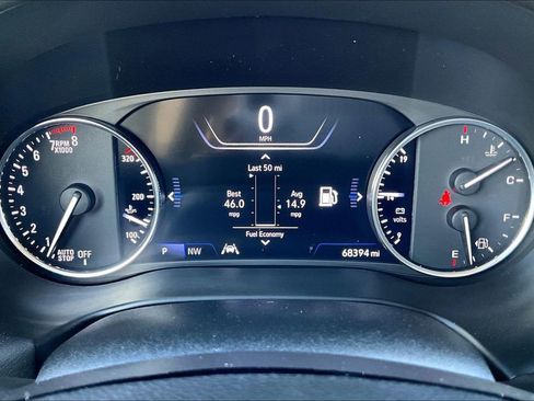 Used 2022 Buick Enclave Premium w/ Experience Buick Package image 13