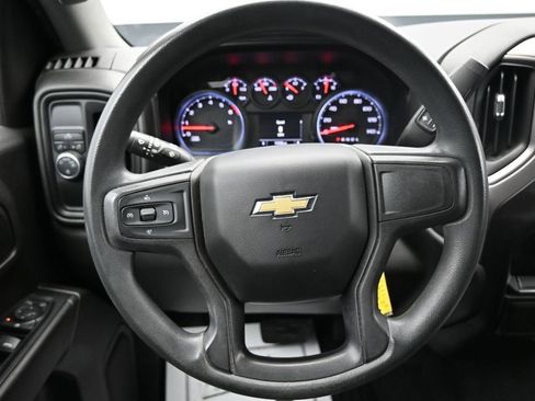 Used 2020 Chevrolet Silverado 1500 Custom w/ Custom Value Package RWD image 14