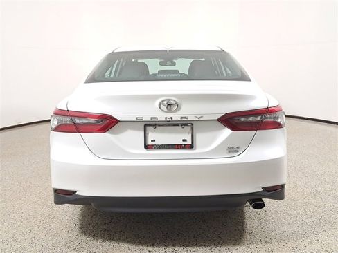 Used 2023 Toyota Camry XLE image 6