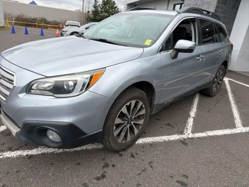 Used 2017 Subaru Outback 2.5i Limited image 5