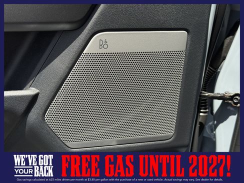 New 2026 Ford F250 Lariat w/ Black Appearance Package AWD/4WD image 18