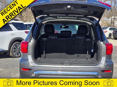 Used 2019 Nissan Pathfinder Platinum image 24