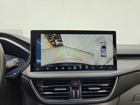 Used 2023 Ford Escape Platinum w/ Premium Technology Package image 40