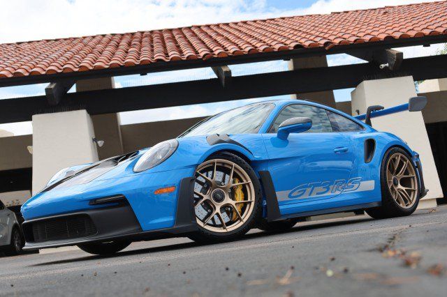 Used 2024 Porsche 911 GT3 RS w/ Weissach Package RWD image 3