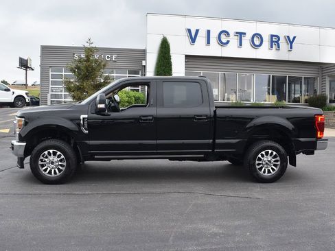 Certified 2022 Ford F250 Lariat w/ Lariat Ultimate Package AWD/4WD image 2