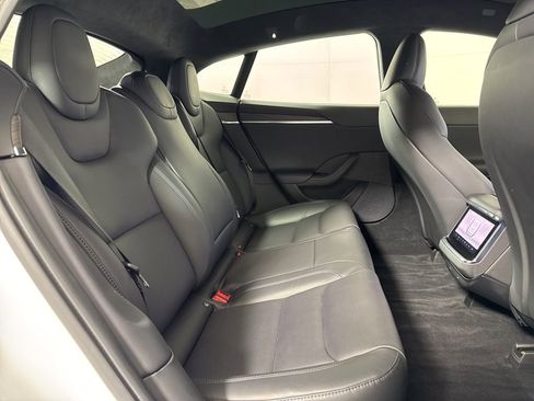 Used 2021 Tesla Model S Long Range image 16