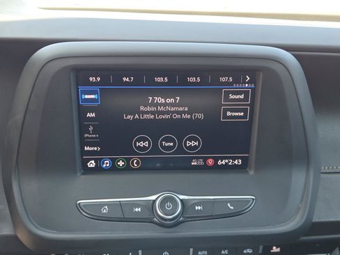 Used 2020 Chevrolet Camaro LT RWD image 10