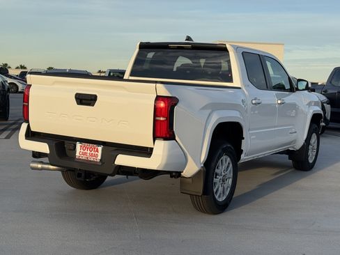 New 2026 Toyota Tacoma SR5 image 13