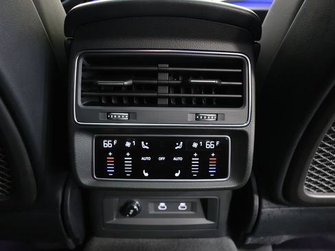 Used 2024 Audi RS Q8 w/ Black Optic Package AWD/4WD image 25