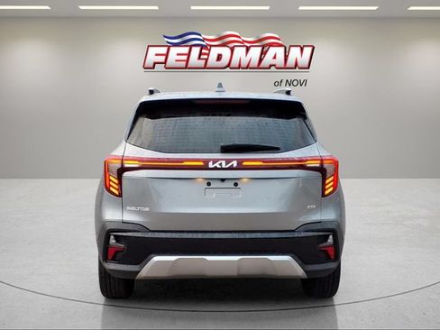 Used 2026 Kia Seltos EX AWD/4WD image 4