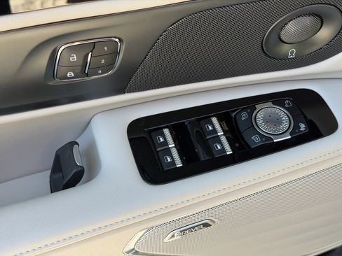 New 2026 Lincoln Nautilus Reserve image 24