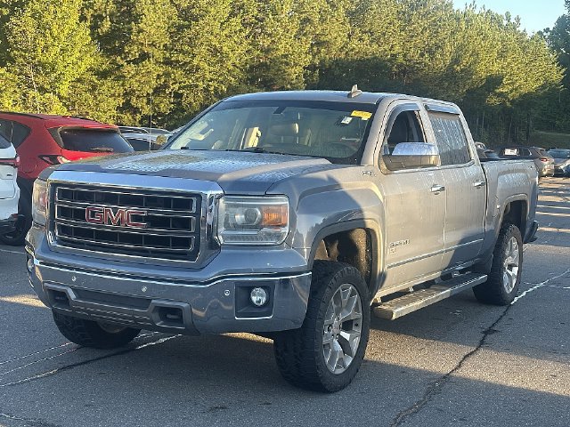 Used 2015 GMC Sierra 1500 SLT w/ SLT Crew Cab Value Package AWD/4WD image 3