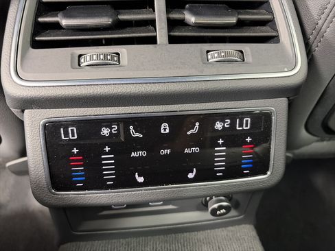 Used 2021 Audi A6 Premium Plus w/ Premium Plus Package AWD/4WD image 18