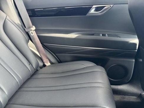 Used 2026 Genesis GV80 2.5T AWD/4WD image 39