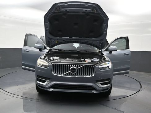 Used 2022 Volvo XC90 T8 Inscription w/ Advanced Package AWD/4WD image 38