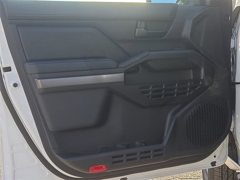 New 2026 Toyota Tacoma SR5 image 17