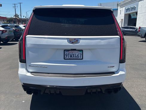 Used 2023 Cadillac Escalade V w/ LPO, Floor Liner Package AWD/4WD image 6