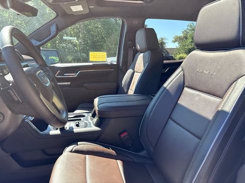 Used 2026 GMC Sierra 1500 Denali w/ Denali Reserve Package AWD/4WD image 38
