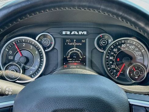 Used 2023 RAM 1500 Big Horn AWD/4WD image 13