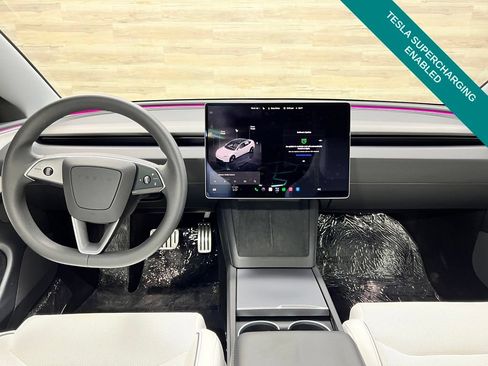 Used 2025 Tesla Model 3 Performance AWD/4WD image 2