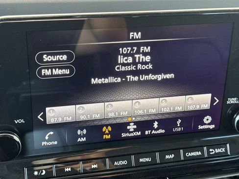 Certified 2024 Nissan Pathfinder SL image 20