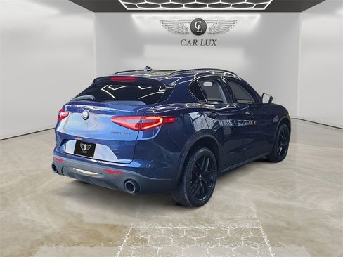 Used 2020 Alfa Romeo Stelvio w/ Nero Edizione image 5
