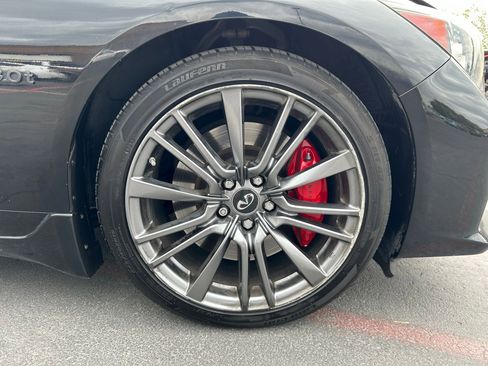 Used 2017 INFINITI Q50 Red Sport 400 AWD/4WD image 32