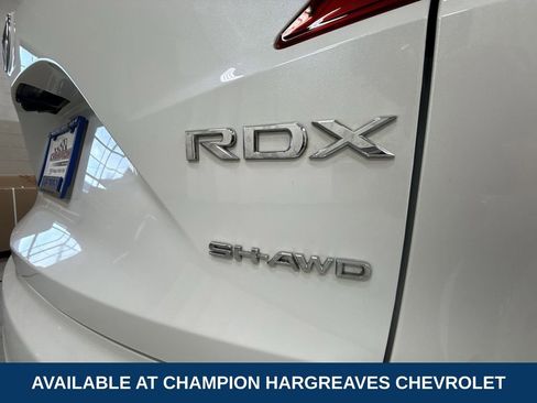 Used 2023 Acura RDX w/ Technology Package image 40