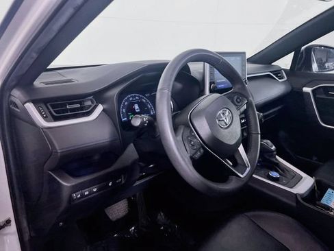 Used 2022 Toyota RAV4 XSE w/ XSE Grade Weather Package AWD/4WD image 11