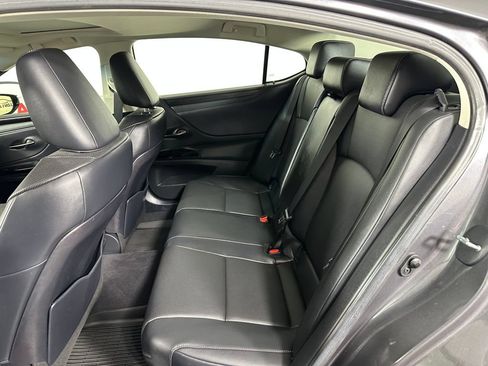 Used 2023 Lexus ES 250 w/ Premium Package AWD/4WD image 18