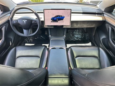 Used 2023 Tesla Model 3 Standard Range RWD image 4