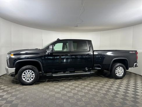Used 2022 Chevrolet Silverado 3500 LT w/ All Star Edition image 6
