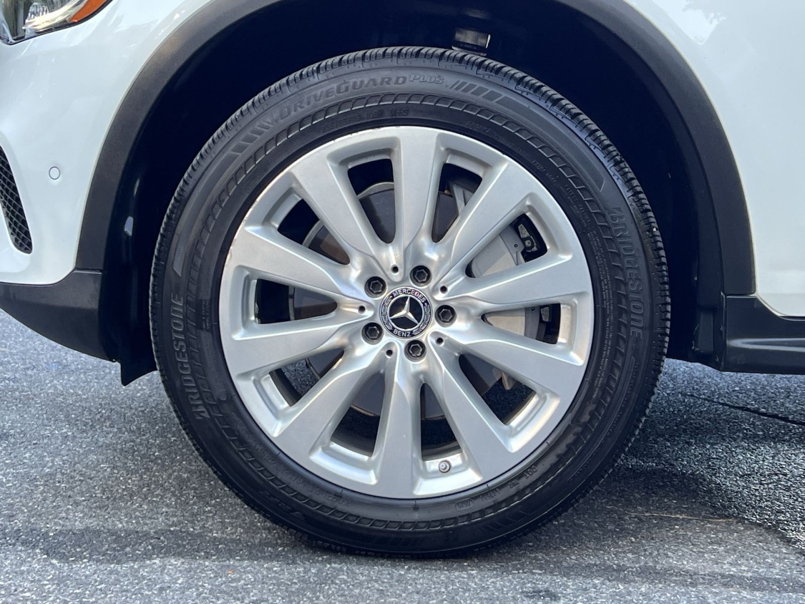 Certified 2020 Mercedes-Benz GLC 300 4MATIC image 17