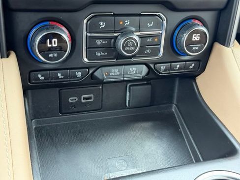 Used 2023 Chevrolet Tahoe Premier RWD image 24